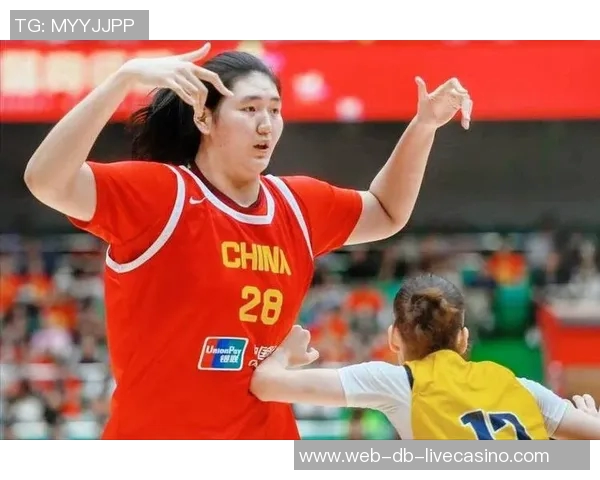 张子宇在女篮亚洲杯上闪耀登场完成成年国家队首秀展现出色实力